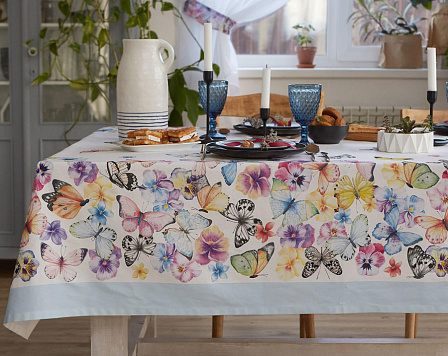 ЭТЕЛЬ скатерть "Бабочки" (180?147 см)