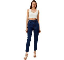 Джинсы женские